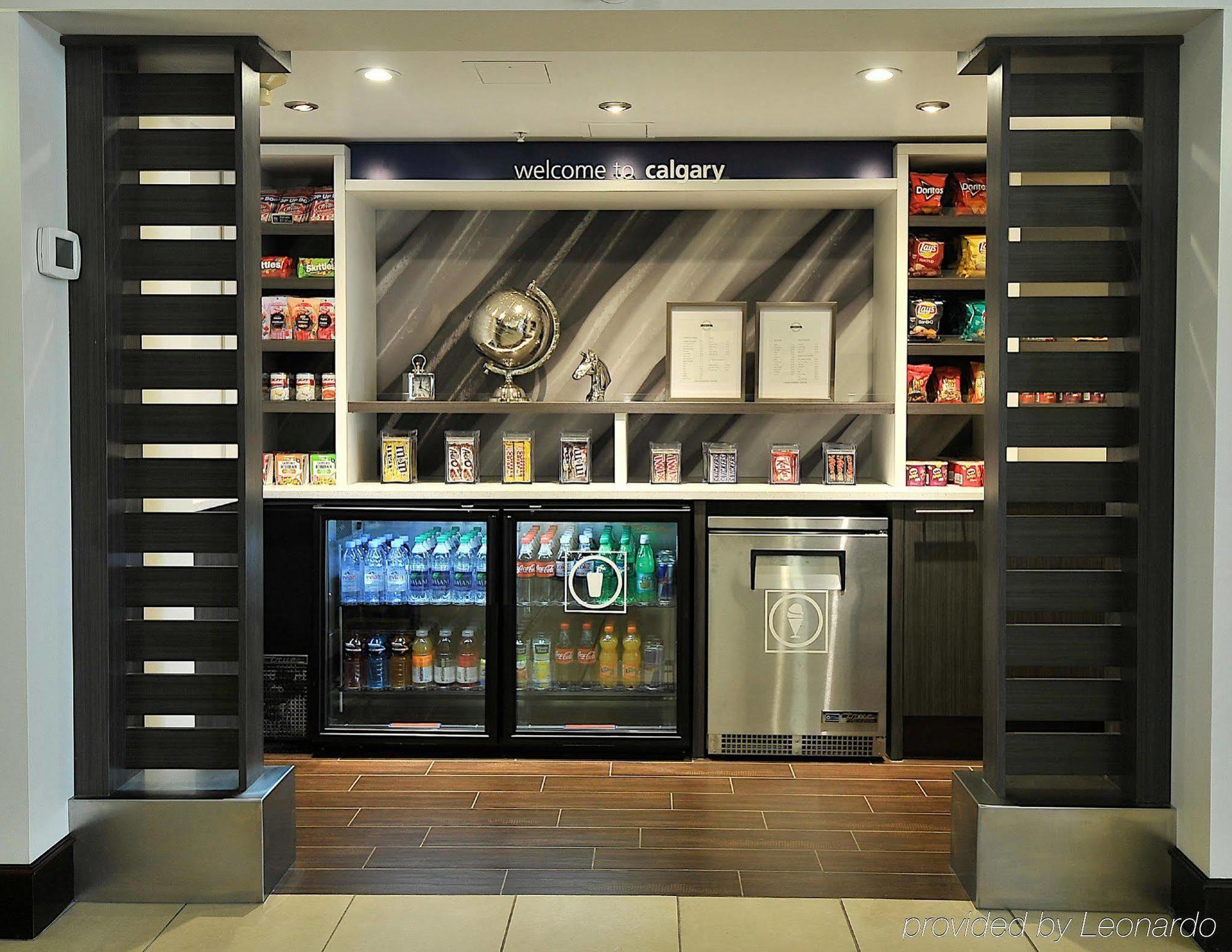 希尔顿卡尔加里机场汉普顿套房酒店 卡加利 外观 照片